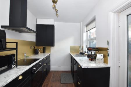 2 bedroom Terraced House for sale in Cartwright Street, Loughborough, LE11