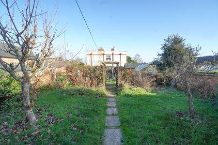 3 bedroom Terraced House for sale in Gladstone Street, Hathern, LE12