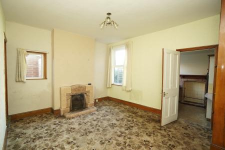 3 bedroom Terraced House for sale in Gladstone Street, Hathern, LE12