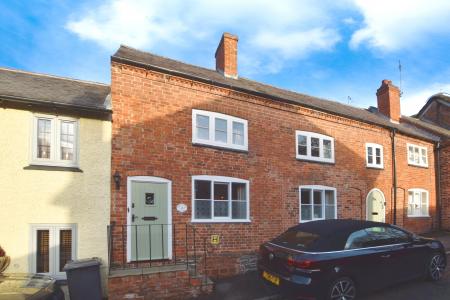 3 bedroom Cottage for sale in Church Street, Shepshed, LE12