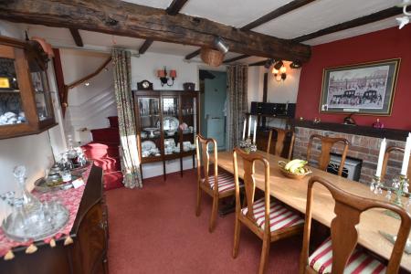 3 bedroom Cottage for sale in Church Street, Shepshed, LE12