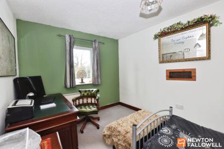 2 bedroom Terraced House for sale in Crawshaw Close, Long Whatton, LE12