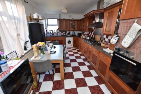 3 bedroom Semi-detached house for sale in Herbert Street, Loughborough, LE11