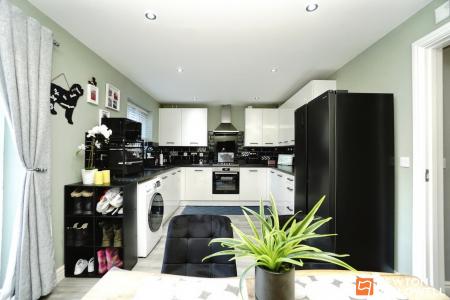 3 bedroom Semi-detached house for sale in Alan Turing Road, Loughborough, LE11