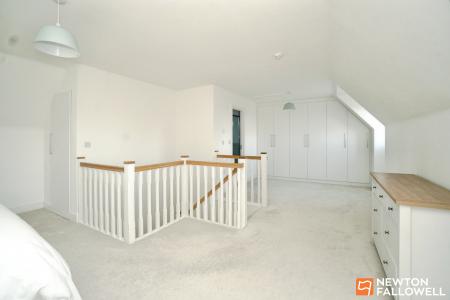 5 bedroom Detached house for sale in Ladybird Close, East Leake, LE12