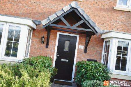 5 bedroom Detached house for sale in Ladybird Close, East Leake, LE12