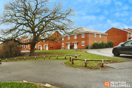 3 bedroom Detached house for sale in Haines Drive, Sileby, LE12