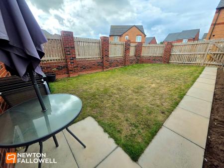 2 bedroom Semi-detached house for sale in Curie Close, Forest Town, NG19