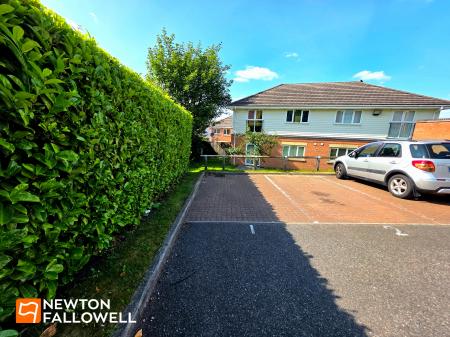 2 bedroom Flat for sale in Old Bakery Way, Mansfield, NG18