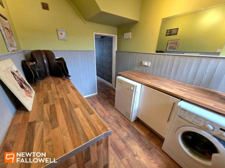 3 bedroom Terraced House for sale in Portland Street, New Houghton, NG19