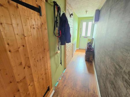 3 bedroom Terraced House for sale in Portland Street, New Houghton, NG19