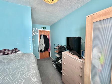 4 bedroom Detached house for sale in Crosby Close, Forest Town, NG19