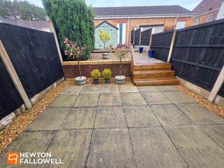 2 bedroom Town house for sale in Scholars Way, Mansfield, NG18