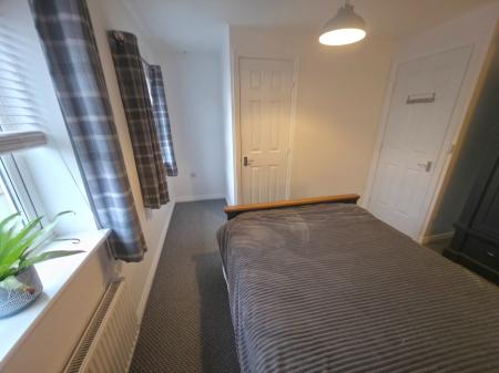 2 bedroom Town house for sale in Scholars Way, Mansfield, NG18