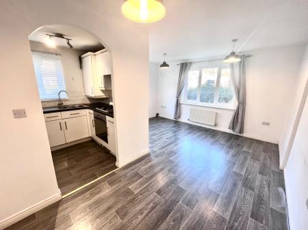 2 bedroom Flat for sale in Millrise Road, Mansfield, NG18