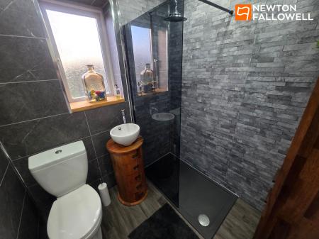 2 bedroom Semi-detached house for sale in Richmond Drive, Mansfield Woodhouse, NG19