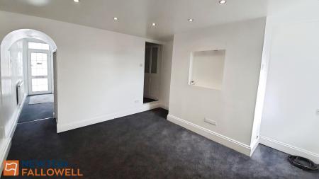 2 bedroom Terraced House for sale in Leeming Lane South, Mansfield Woodhouse, NG19