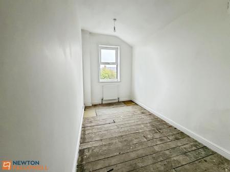 3 bedroom End of terrace house for sale in Vickers Street, Warsop, NG20