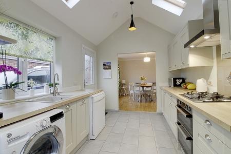 2 bedroom Detached bungalow for sale in Church Street, Northborough, PE6