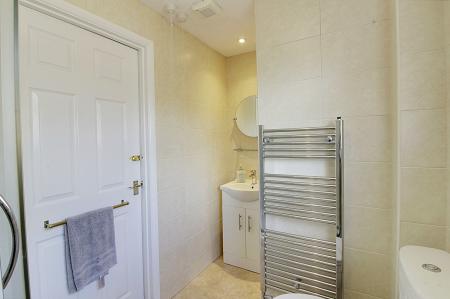 3 bedroom Detached bungalow for sale in Godsey Lane, Market Deeping, PE6