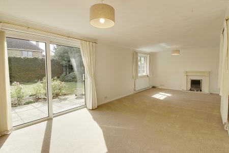 3 bedroom Detached bungalow for sale in Godsey Lane, Market Deeping, PE6