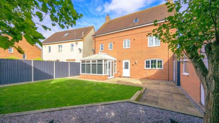 5 bedroom Detached house for sale in Haywain Drive, Deeping St Nicholas, PE11