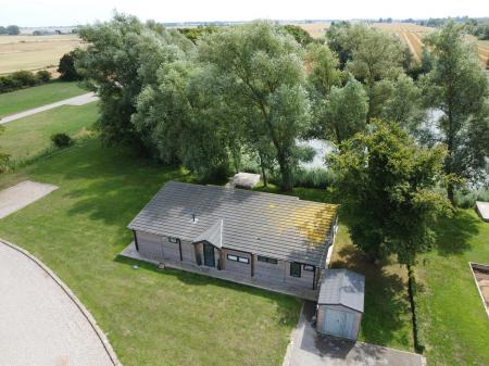 3 bedroom Lodge for sale in Langtoft Lakes, Langtoft, PE6