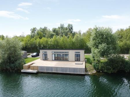 Langtoft Lakes, Langtoft, PE6