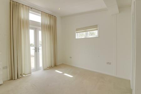 2 bedroom Lodge for sale in Langtoft Lakes, Langtoft, PE6