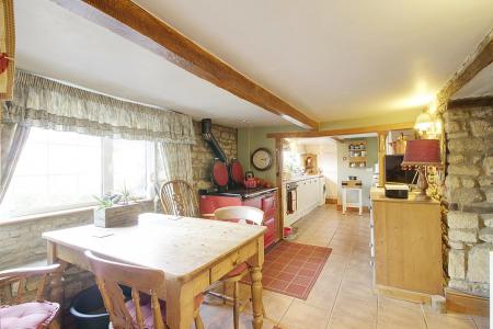 5 bedroom Character Property for sale in Main Street, Baston, PE6