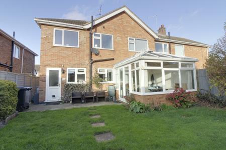 5 bedroom Semi-detached house for sale in Oak Road, Glinton, PE6