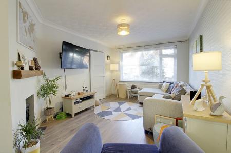 5 bedroom Semi-detached house for sale in Oak Road, Glinton, PE6