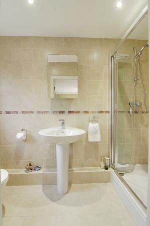 2 bedroom Bungalow for sale in Peakirk Road, Deeping Gate, PE6