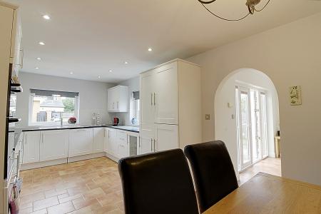 2 bedroom Bungalow for sale in Peakirk Road, Deeping Gate, PE6