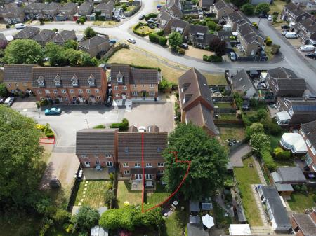 3 bedroom Semi-detached house for sale in Rosemary Avenue, Market Deeping, PE6