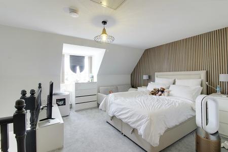 3 bedroom Semi-detached house for sale in Rosemary Avenue, Market Deeping, PE6