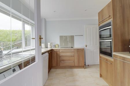 3 bedroom Detached house for sale in Seargeants Close, Newborough, PE6