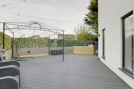 4 bedroom Detached house for sale in Swift Close, Deeping St. James, PE6