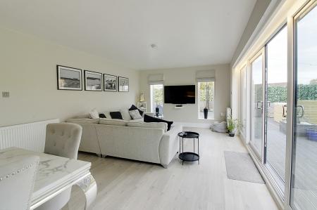 4 bedroom Detached house for sale in Swift Close, Deeping St. James, PE6