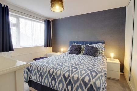 3 bedroom Semi-detached house for sale in The Orchard, Market Deeping, PE6