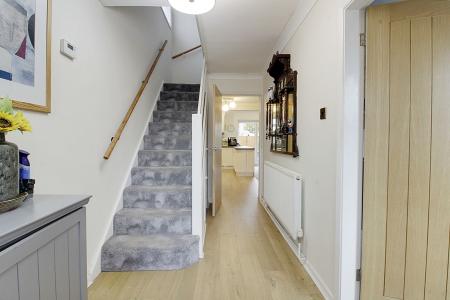 3 bedroom Semi-detached house for sale in The Orchard, Market Deeping, PE6