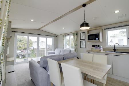 2 bedroom Park home for sale in Towngate East, Market Deeping, PE6