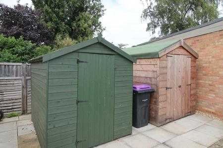 2 bedroom Detached bungalow for sale in Welland Way, Deeping St. James, PE6