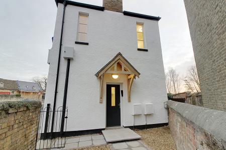 Bridge Foot, Market Deeping, PE6