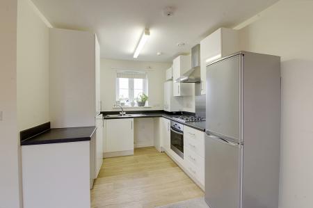 2 bedroom Flat to let in Towgood Close, Helpston, PE6