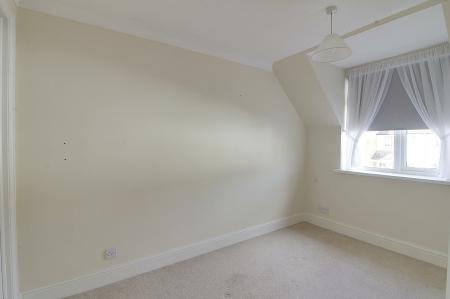 2 bedroom Terraced House to let in Dixons Road, Market Deeping, PE6