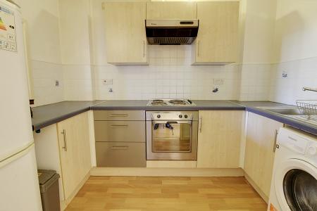 1 bedroom Flat to let in Manor Way, Deeping St. James, PE6