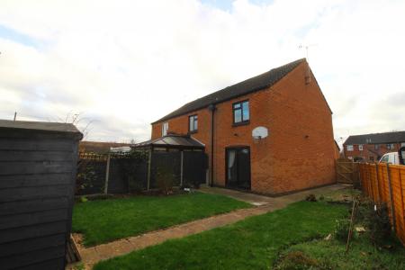 2 bedroom End of terrace house for sale in Lancaster Way, Market Deeping, PE6