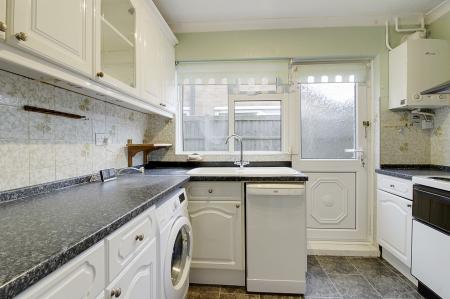 2 bedroom Semi-detached bungalow for sale in School Road, Newborough, PE6