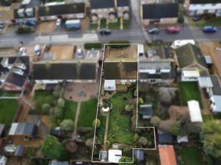 School Road, Newborough, PE6